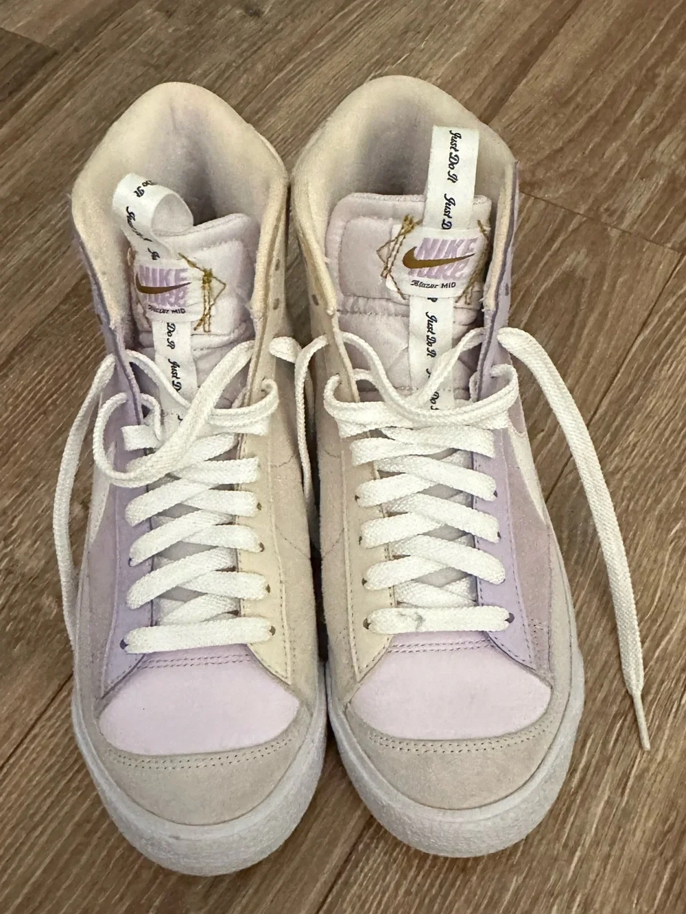 NIKE YOUTH GIRLS SNEAKERS SHOES SIZE 6Y PURPLE COLOR